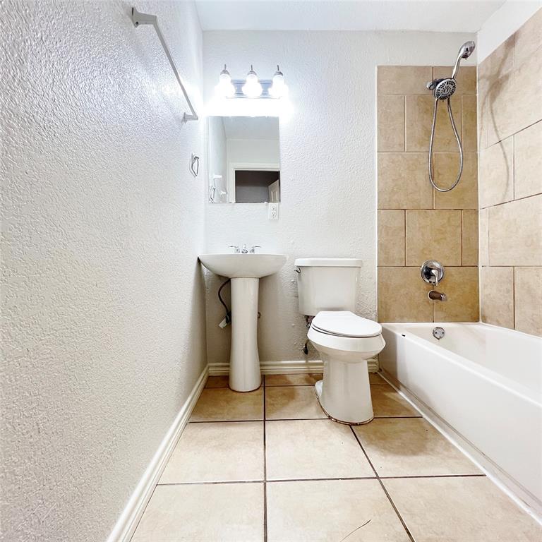 2310 Healey Drive Property Photo 6