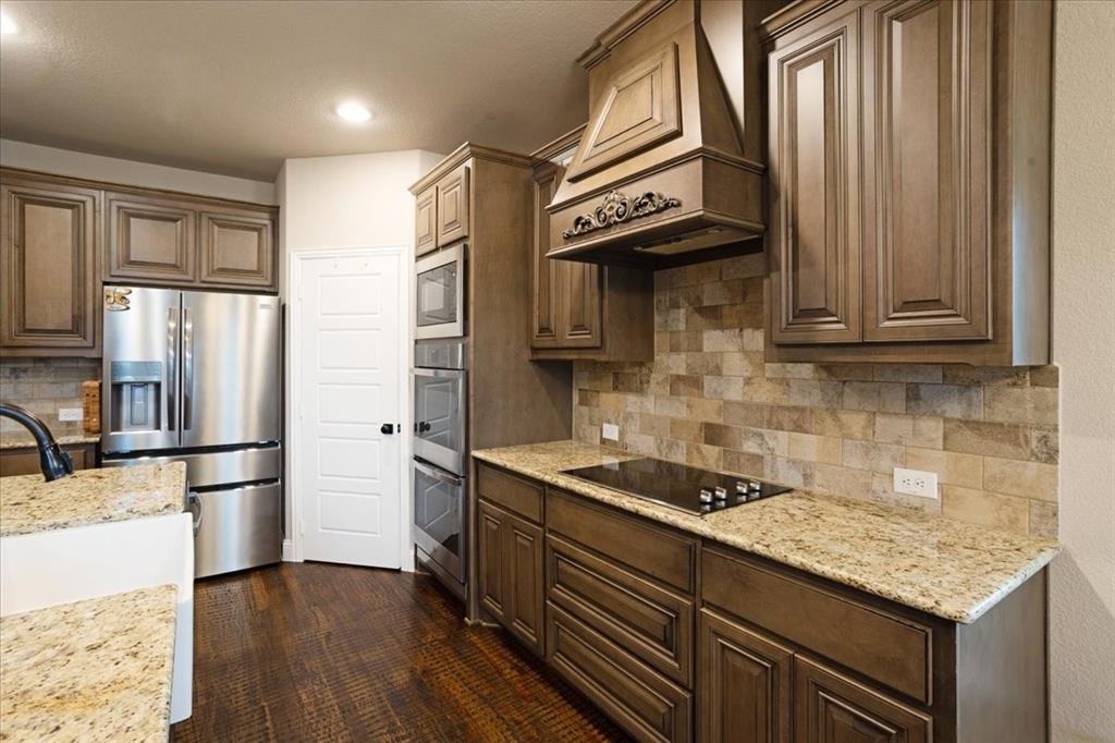 1035 Hickory Lane Property Photo 12