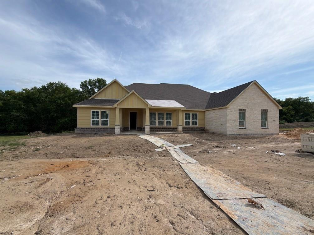 1003 Perrin Lane Property Photo 1