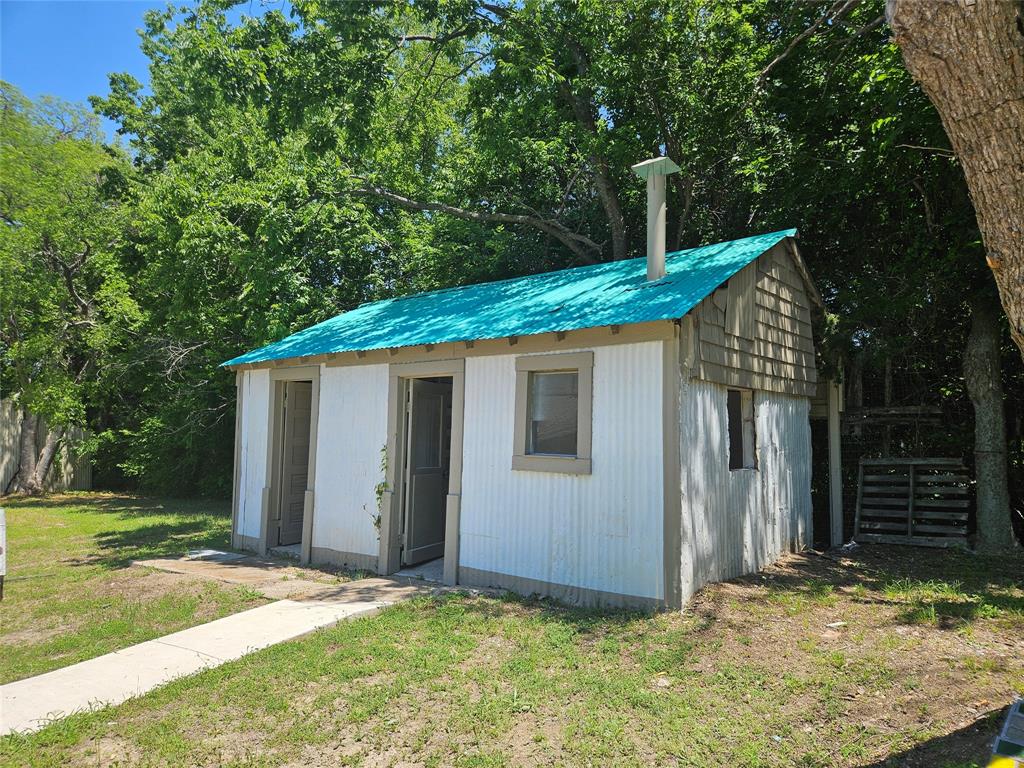 234 E Fork Road Property Photo 18