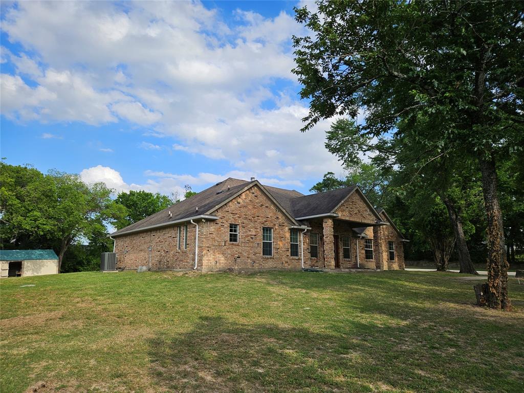 234 E Fork Road Property Photo 28