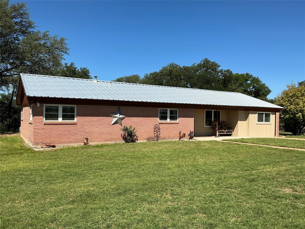 3900 County Road 304a Property Photo 3