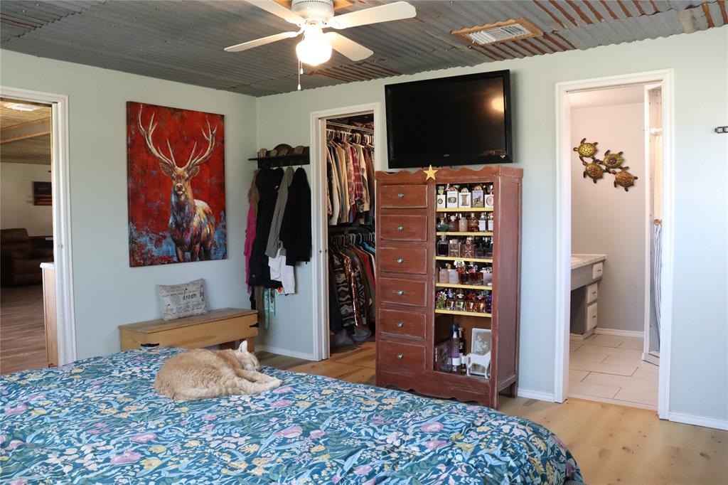 3900 County Road 304a Property Photo 6