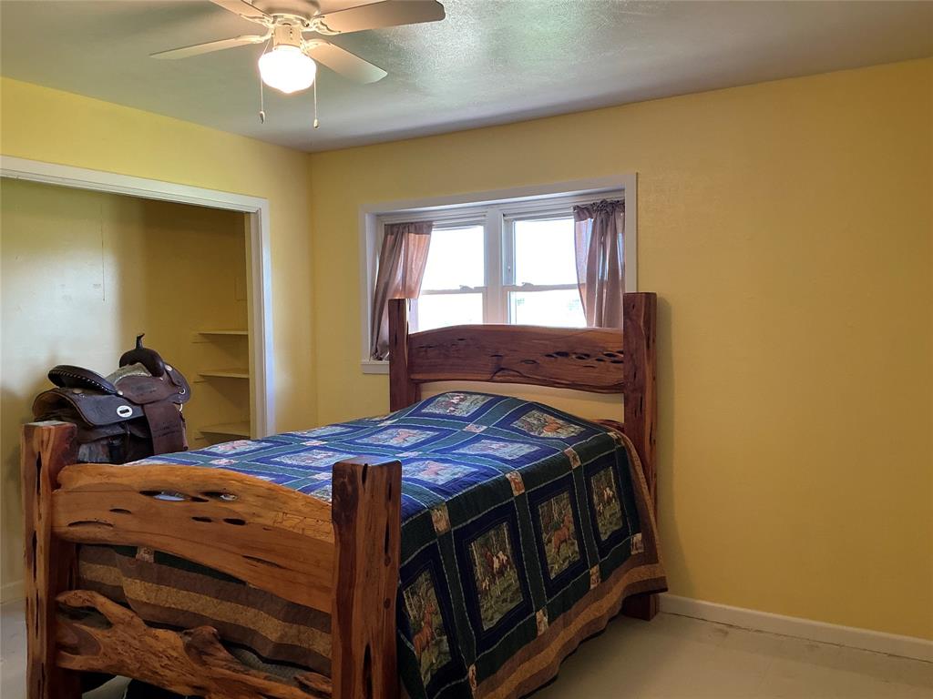 3900 County Road 304a Property Photo 11
