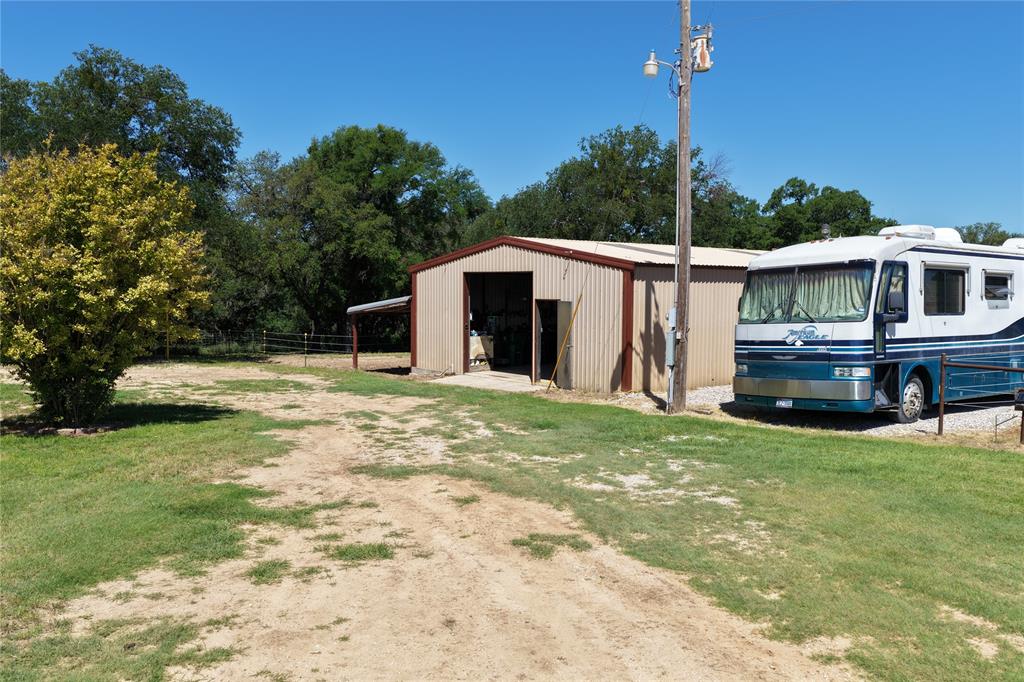 3900 County Road 304a Property Photo 18