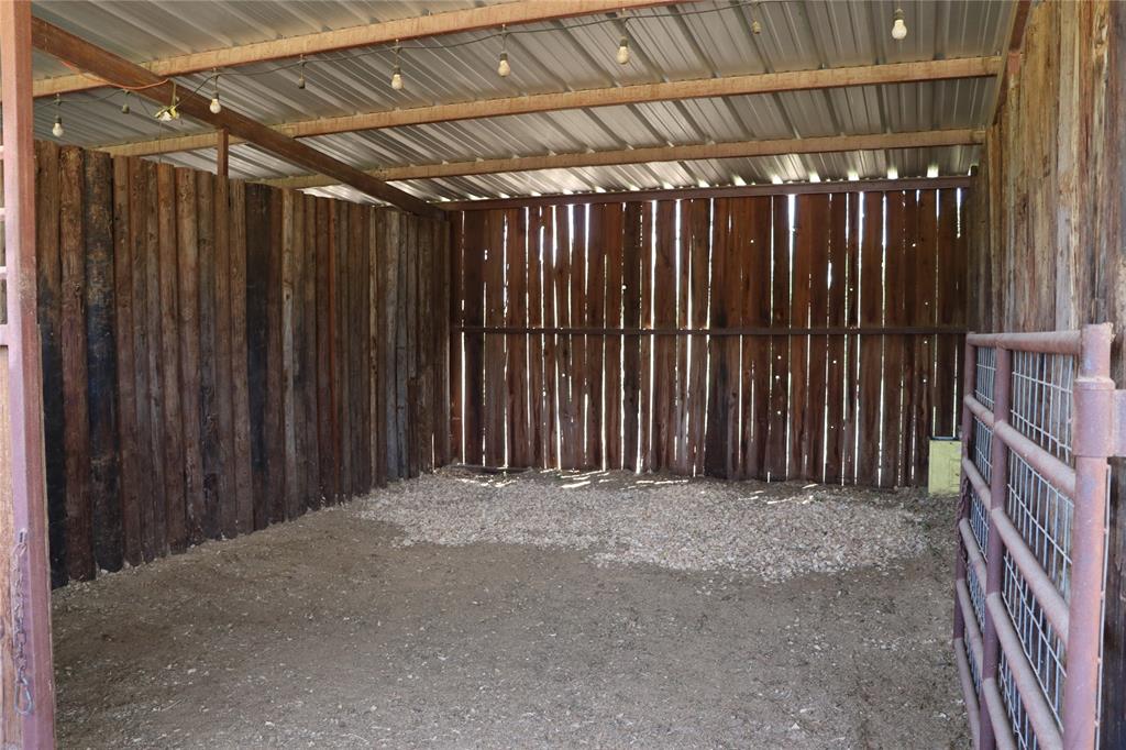 3900 County Road 304a Property Photo 22