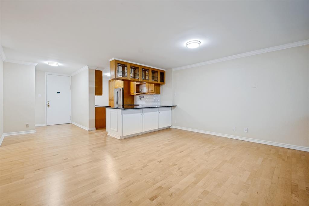 3883 Turtle Creek Boulevard 914 Property Photo 6