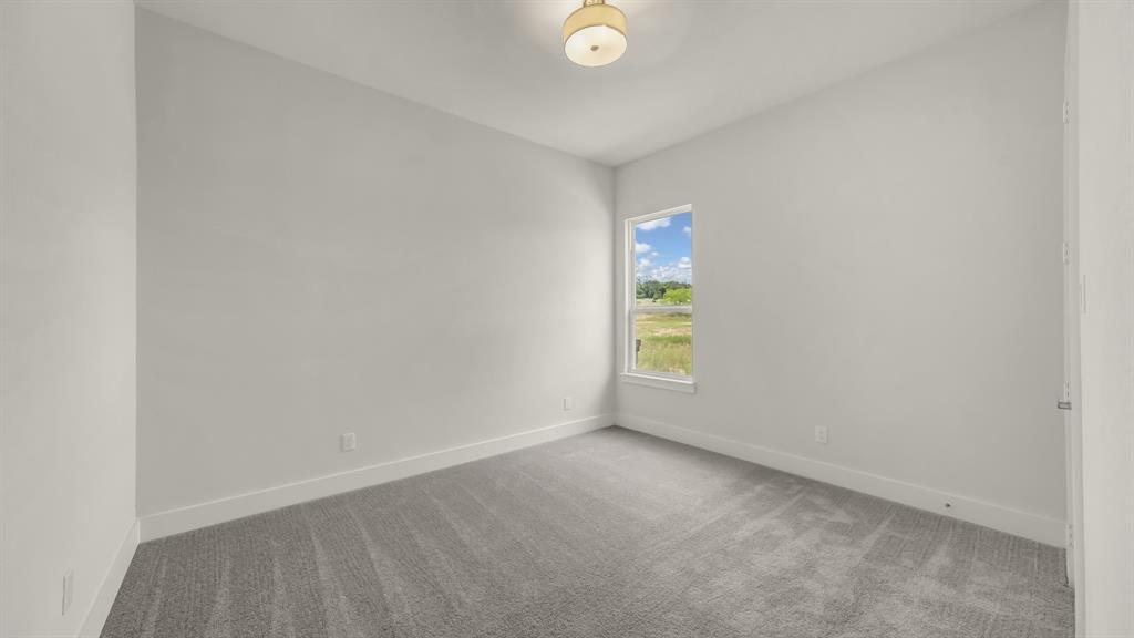 1040 Salvation Drive Property Photo 11