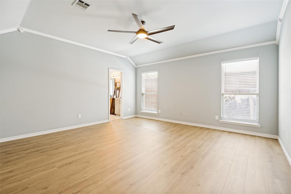 1420 Greenwich Drive Property Photo 17