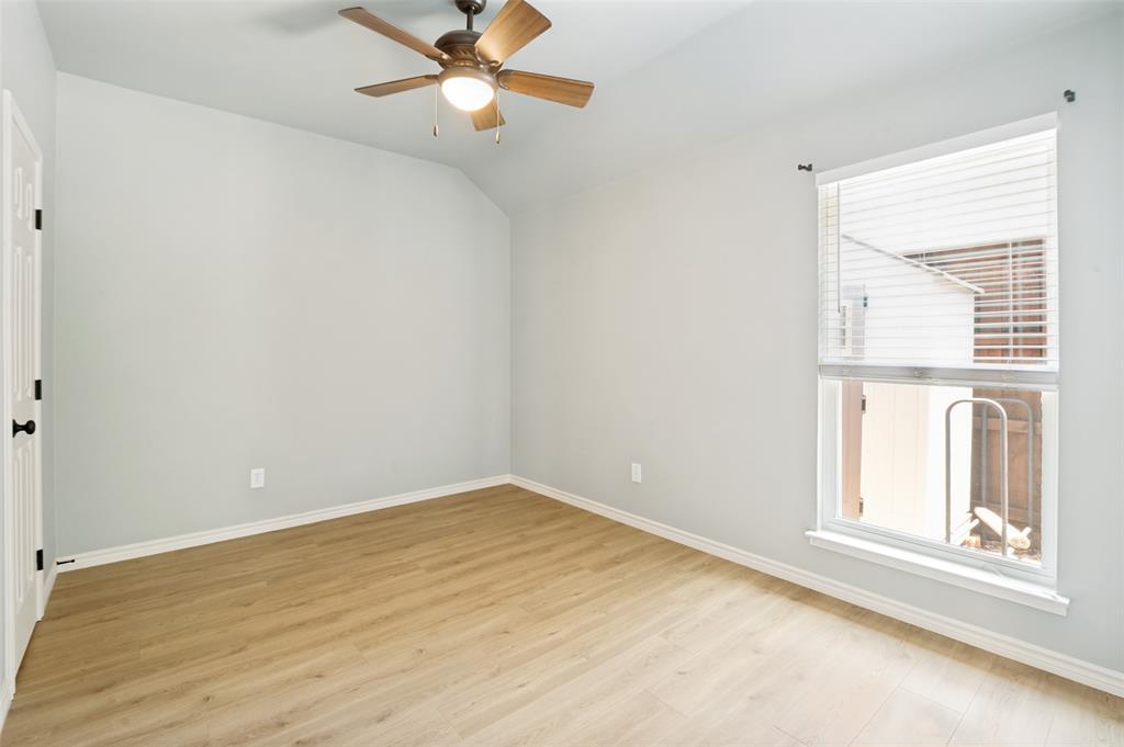 1420 Greenwich Drive Property Photo 23