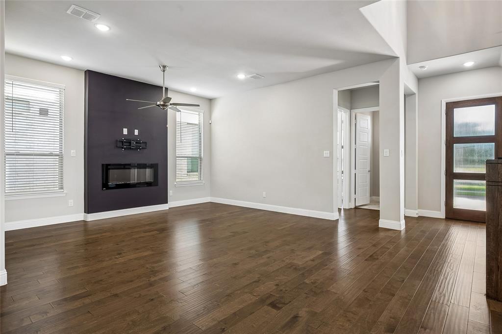 4862 Campbell Cove