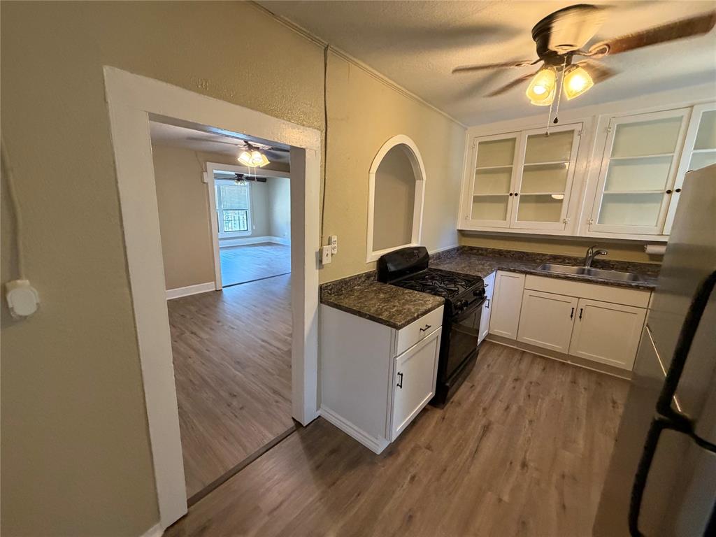 671 N. Race Property Photo 15