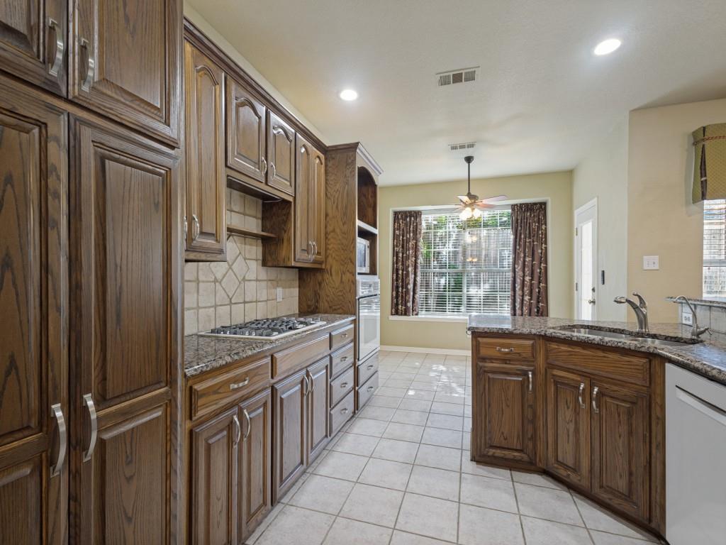 1117 Ellison Park Circle Property Photo 18