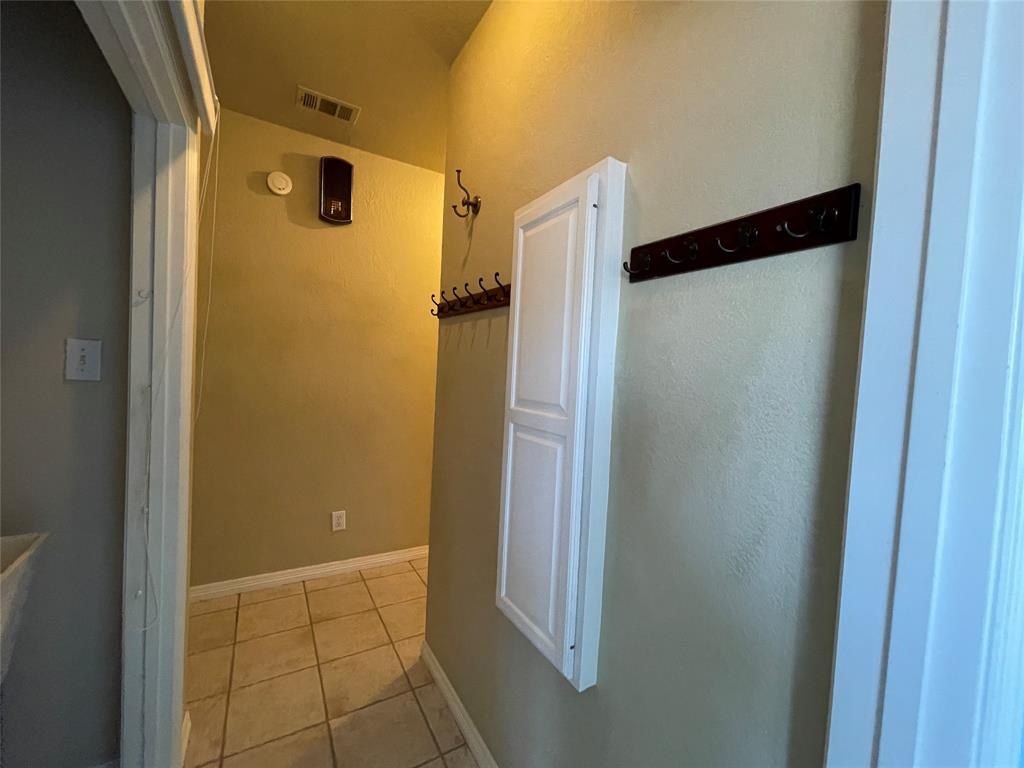 1117 Ellison Park Circle Property Photo 34