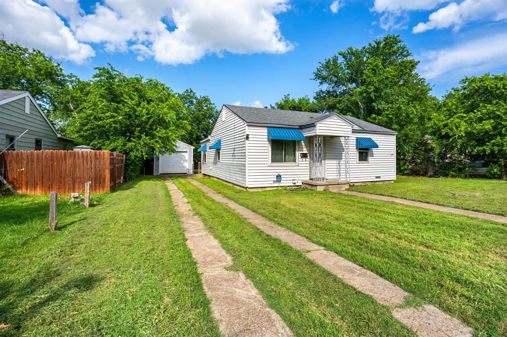 709 Sissom Road Property Photo 2