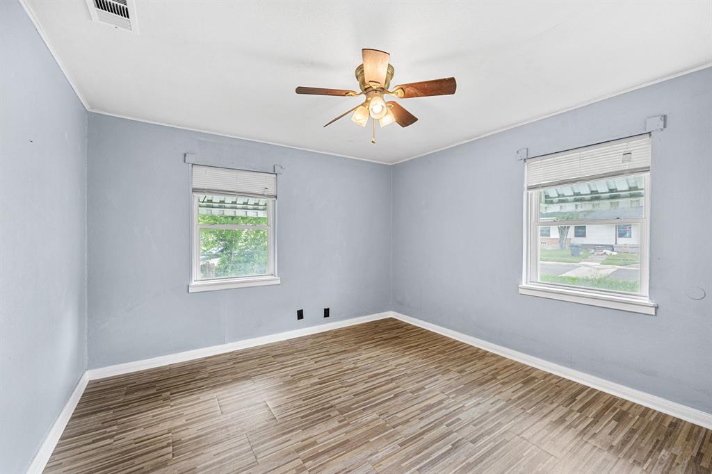 709 Sissom Road Property Photo 15