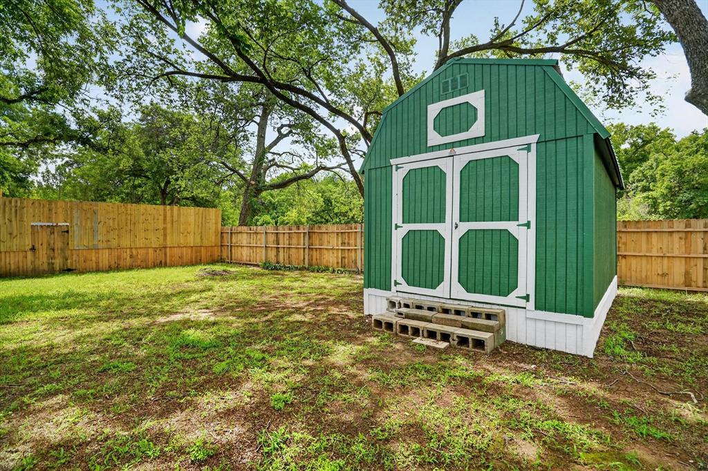 5469 Lake Granbury Trail Property Photo 24