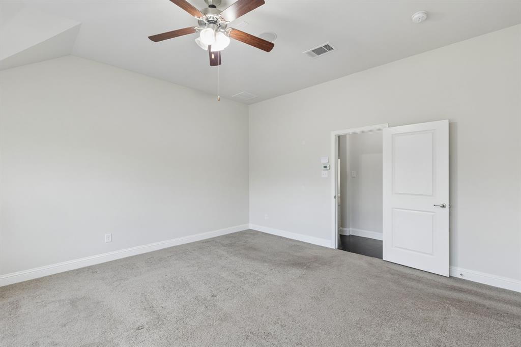 412 Smokebrush Street Property Photo 14