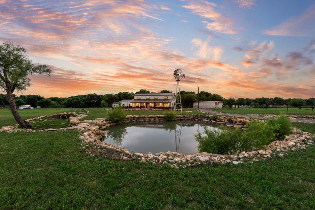 11167 Plainview Road Property Photo 6