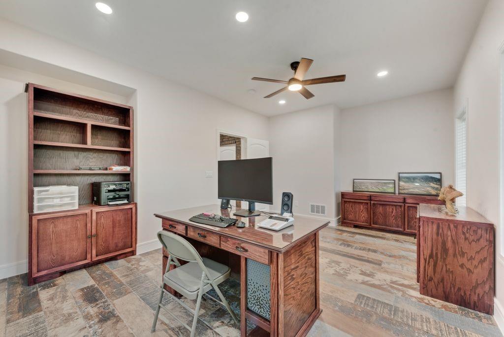 11167 Plainview Road Property Photo 31