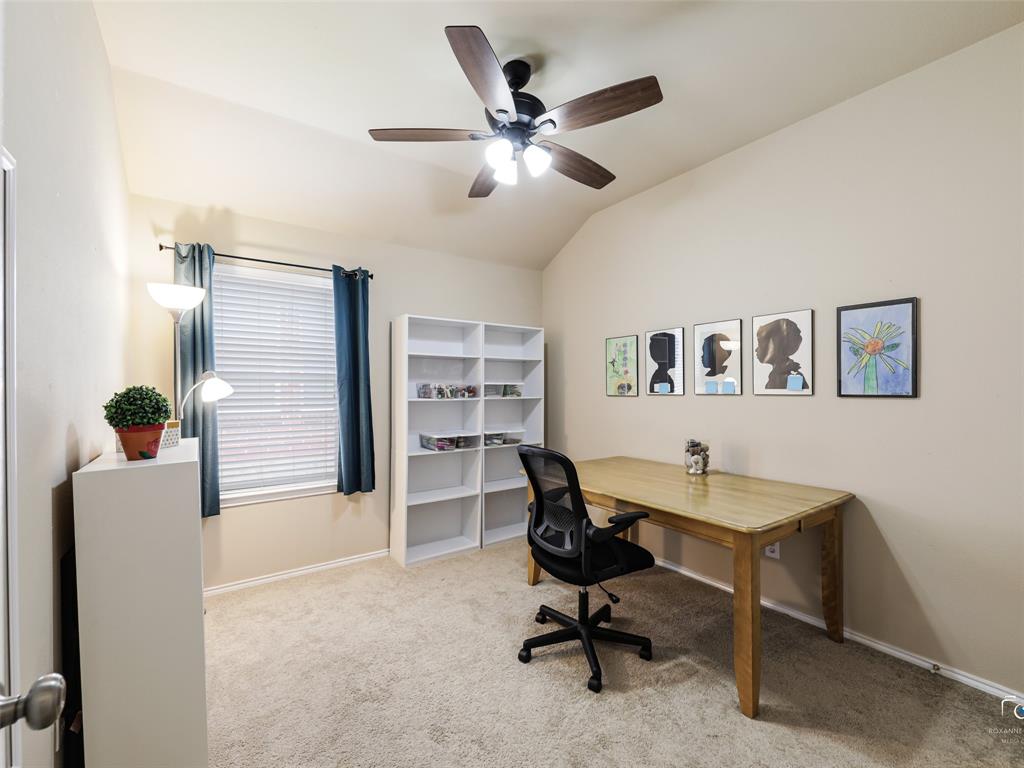 717 Sequoia Drive Property Photo 15