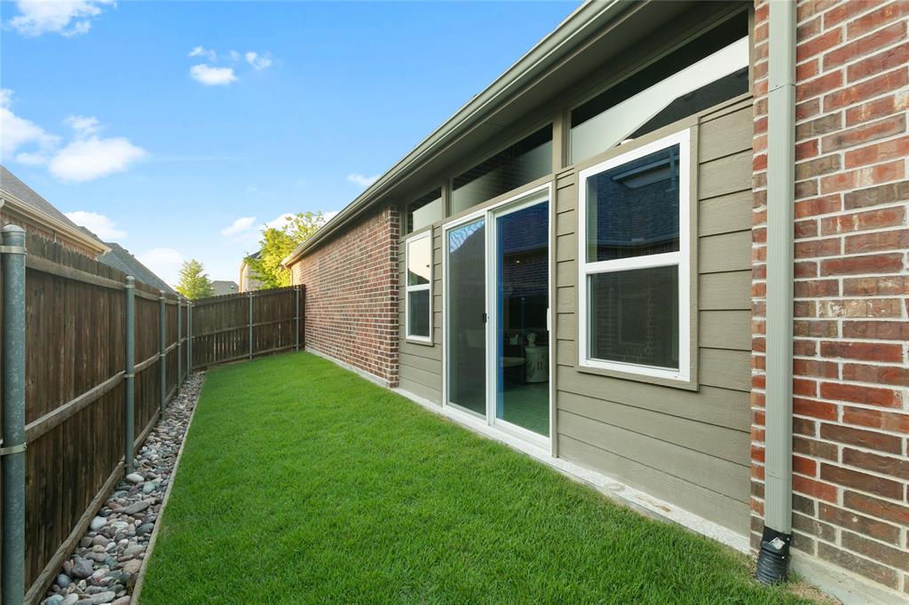 10909 Smithville Place Property Photo 29