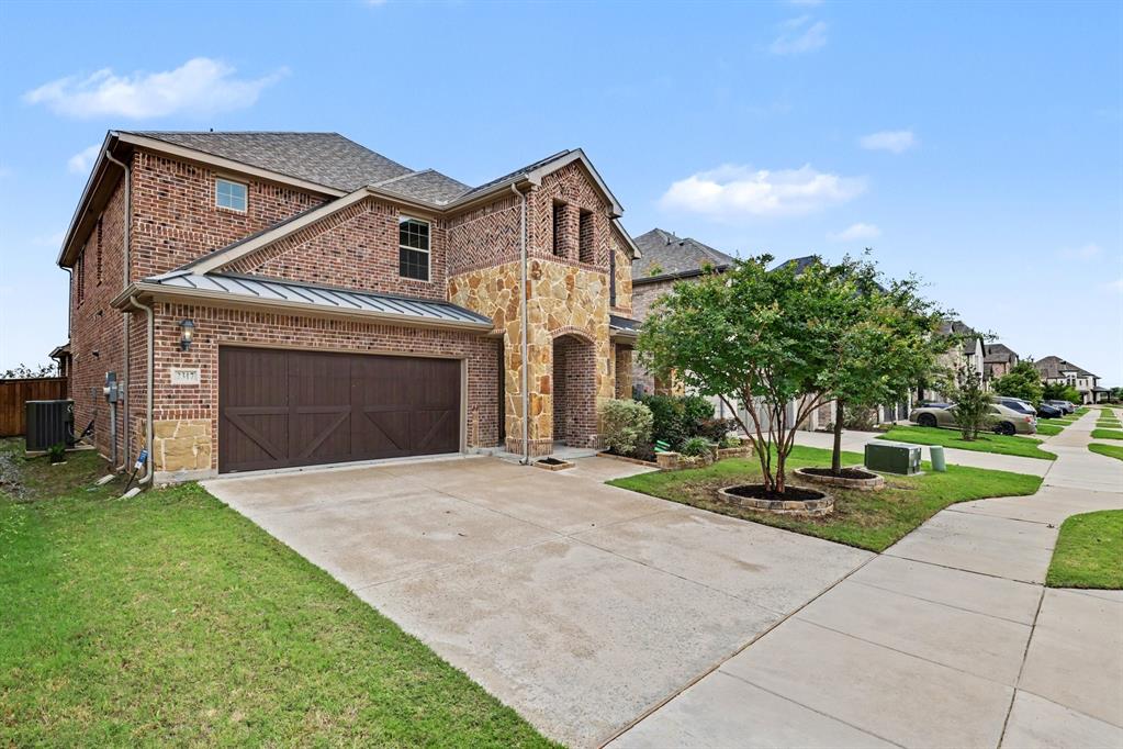2317 Willow Garden Drive Property Photo 1
