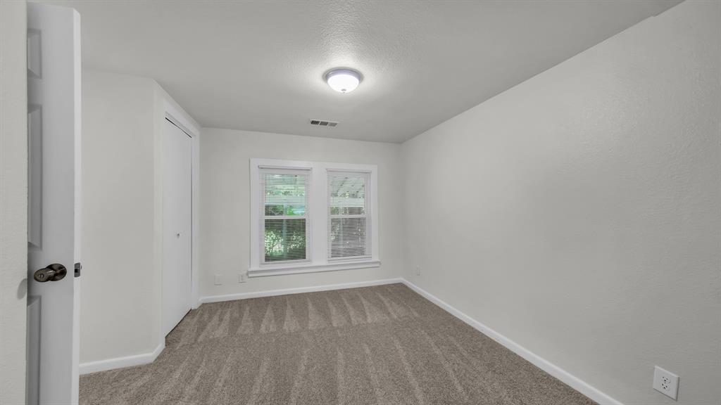 1220 N Rusk Street Property Photo 19