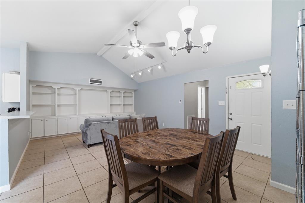 7254 Pineberry Road Property Photo 16