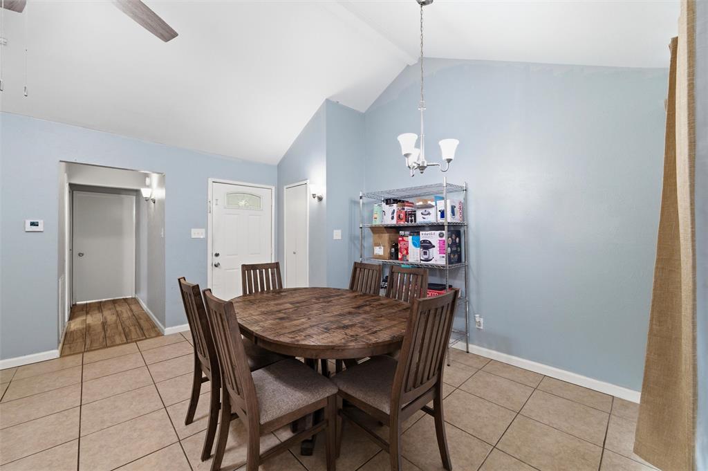 7254 Pineberry Road Property Photo 17