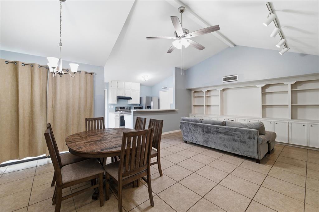 7254 Pineberry Road Property Photo 18