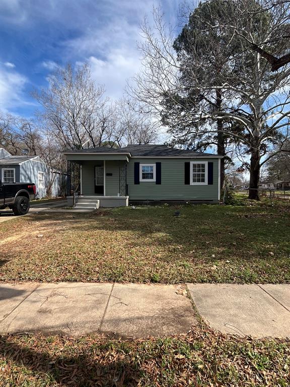 6017 Canal Boulevard Property Photo 2