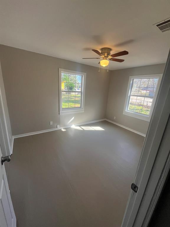 6017 Canal Boulevard Property Photo 13