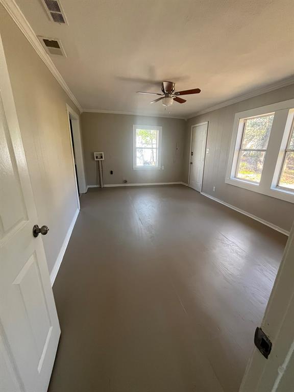 6017 Canal Boulevard Property Photo 14