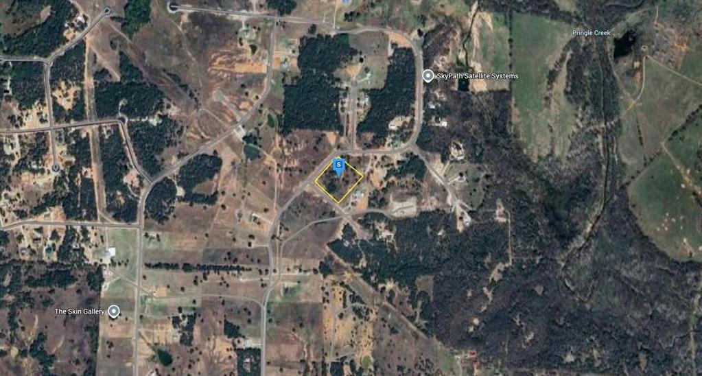 184 Bear Cat Court Property Photo 3