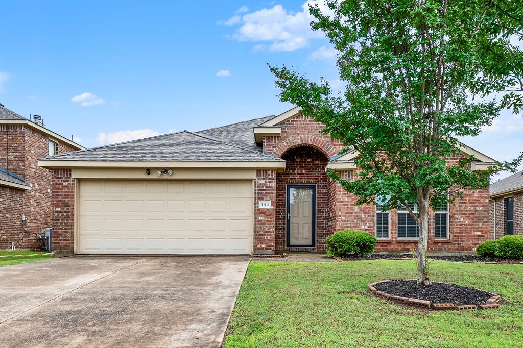144 Meadow Crest Drive Property Photo 1