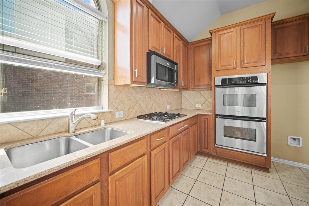2832 Appaloosa Court Property Photo 17