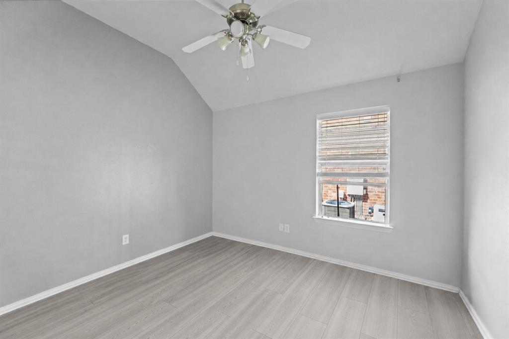 2832 Appaloosa Court Property Photo 28