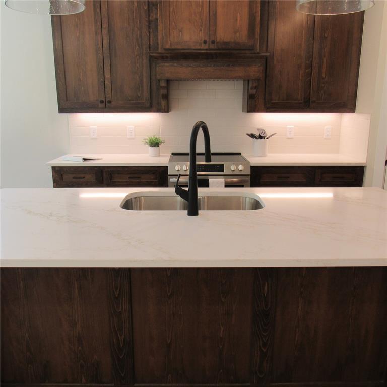 213 Turman Street Property Photo 15
