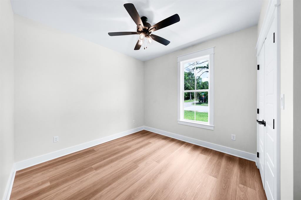 213 Turman Street Property Photo 29