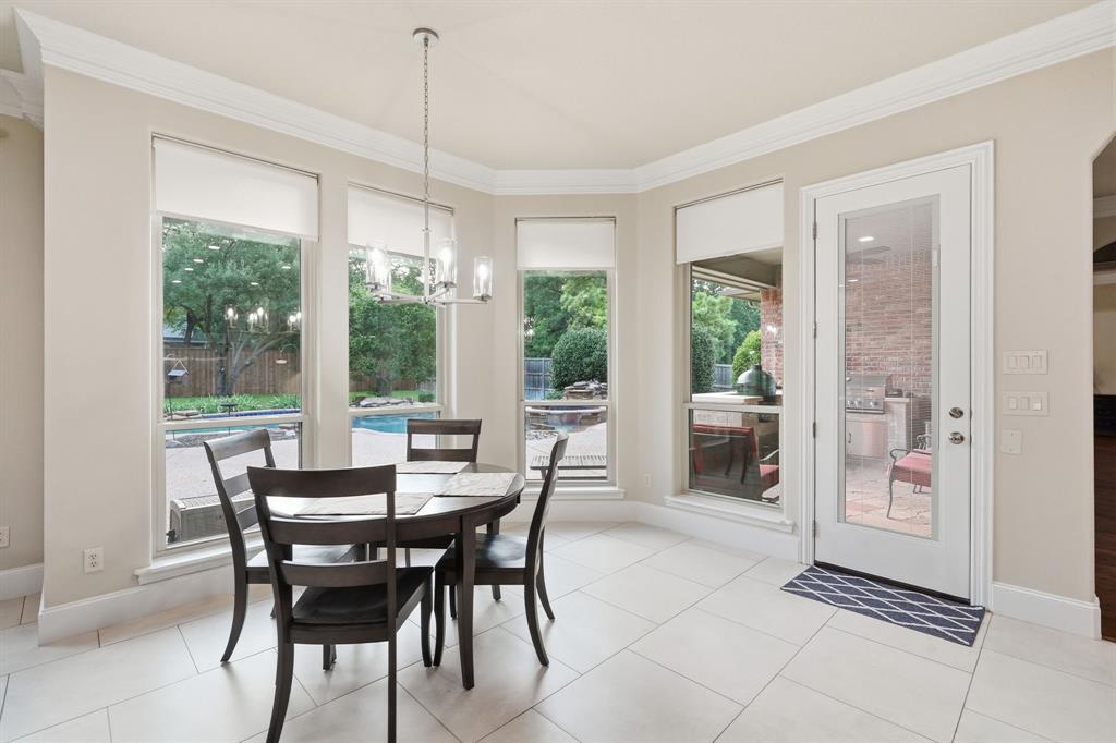 1016 Meandering Woods Drive Property Photo 15