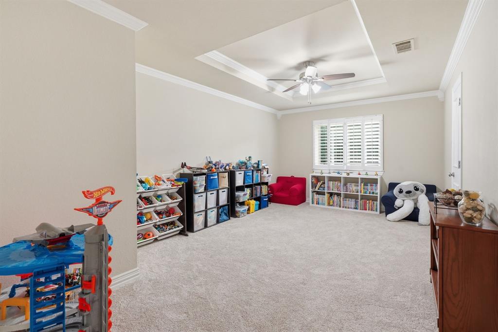 1016 Meandering Woods Drive Property Photo 27