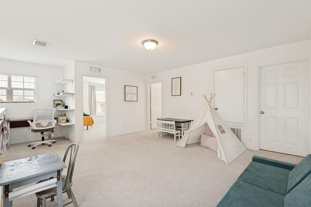 1637 Ackerly Drive Property Photo 14