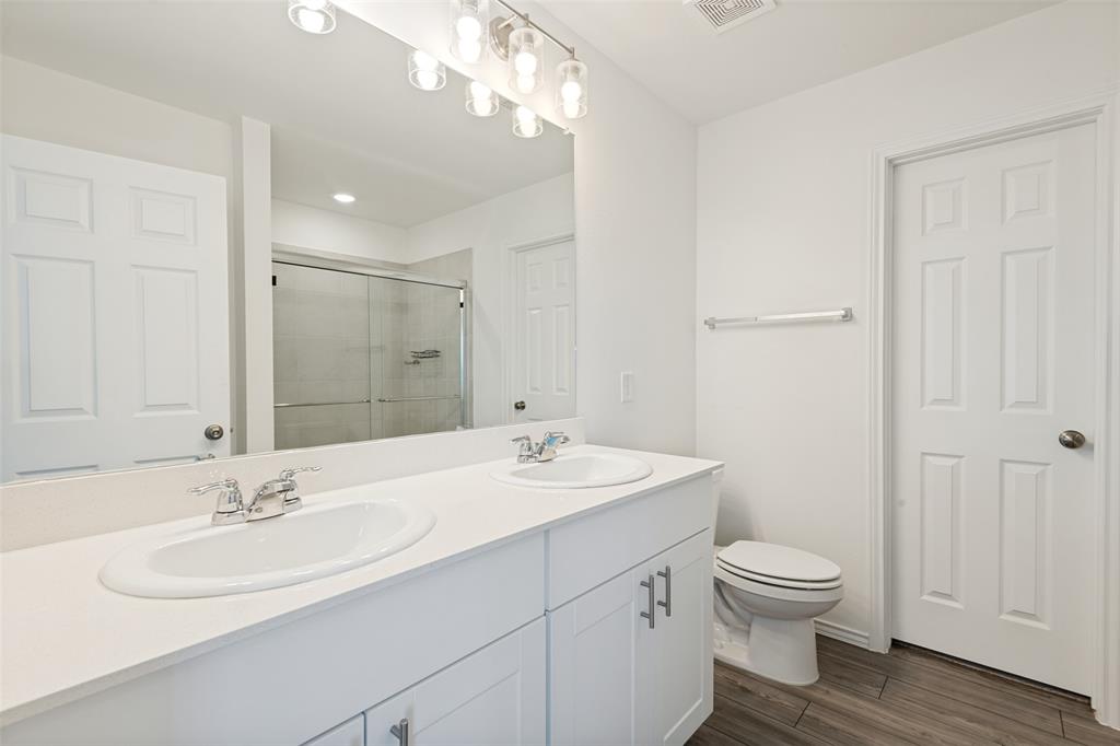 1637 Ackerly Drive Property Photo 22