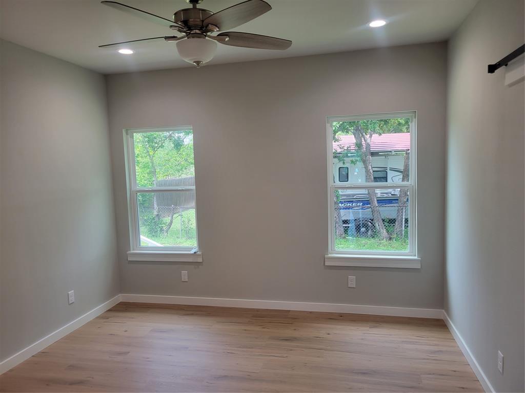 2714 1st Street Property Photo 8