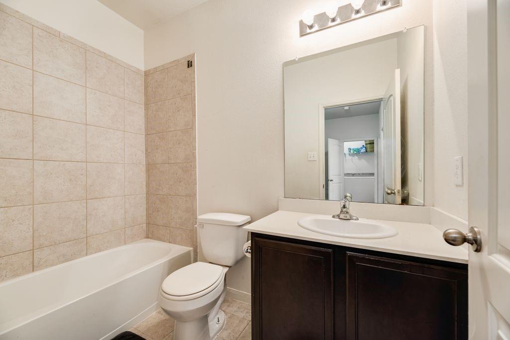 6325 Verdon Gorge Drive Property Photo 22