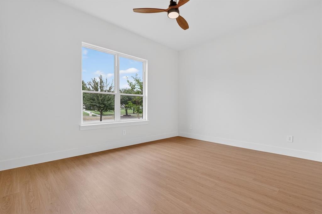 1009 Devonshire Drive Property Photo 18