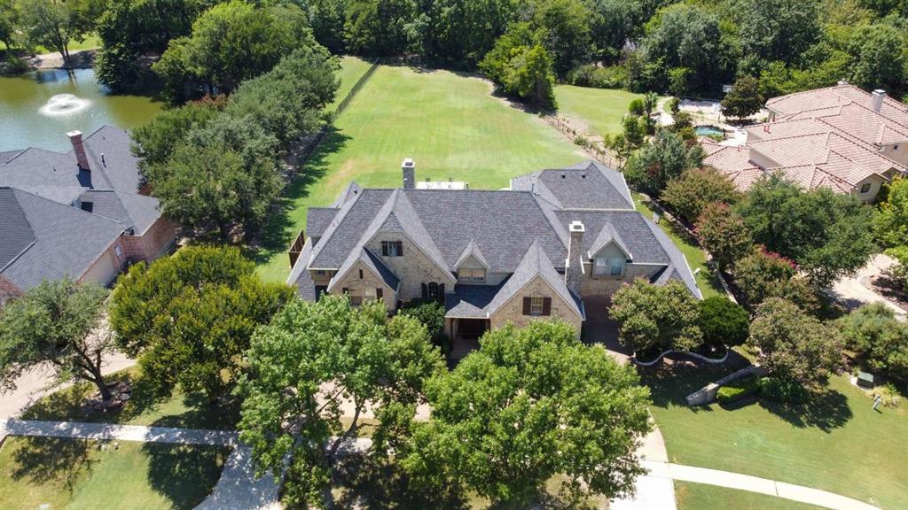 403 Creekside Drive Property Photo 14