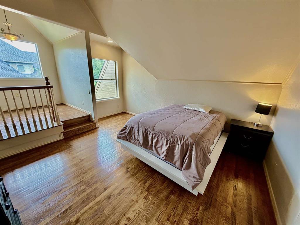 403 Creekside Drive Property Photo 39