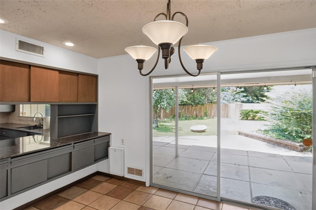 1911 Harrison Avenue Property Photo 7